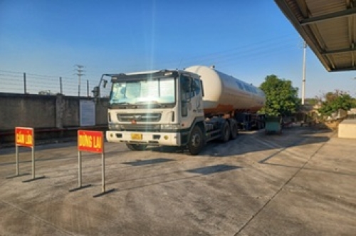 Tập huấn cho người lái xe hoặc người áp tải vận chuyển hàng hóa nguy hiểm trên đường bộ