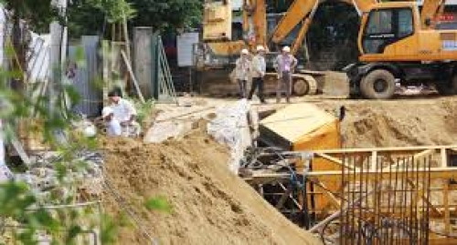 Công an khởi tố vụ án cần cẩu đè chết nam sinh